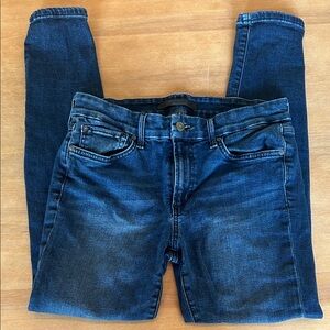 Joe's Jeans Flawless. The Icon. Midrise Skinny ankle. 29